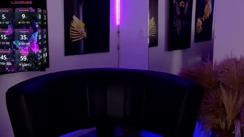 Brenna online show from 12, 11, 2025