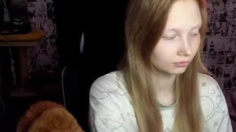 Snapshot of _caramel_milk_ chatting on 15, 7, 2026 Merlizz online show from 15, 7, 2026