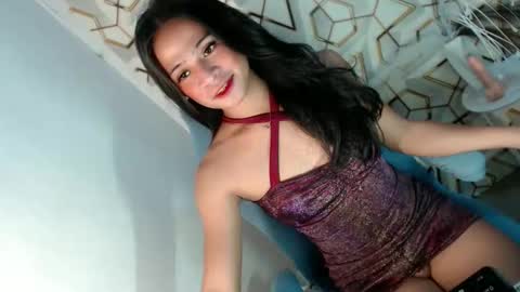 Snapshot of _caroline18_ chatting on 3, 4, 2026 Kate flores online show from 3, 4, 2026