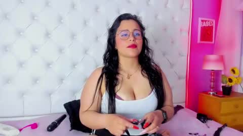 Snapshot of _carolinee_sweet chatting on 28, 12, 2024 Caroline Sweet online show from 28, 12, 2024