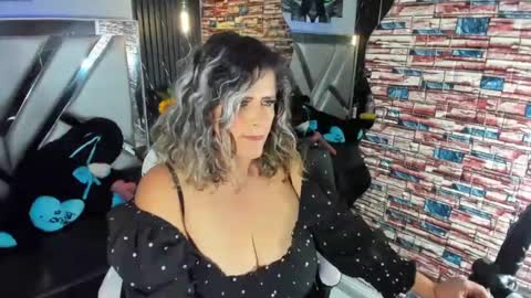 _casandra11 online show from 4, 1, 2025