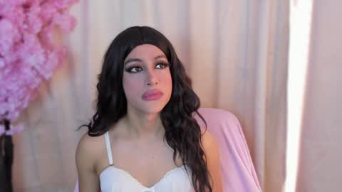 Snapshot of _cat_18 chatting on 31, 12, 2024 You can Call me Kitty Cat online show from 31, 12, 2024