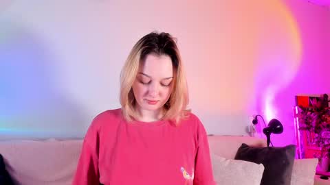 Christina Chris online show from 19, 4, 2026