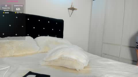 Bella  online show from 2, 4, 2026