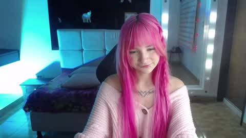 _charlotte_collins_ online show from 10, 4, 2026