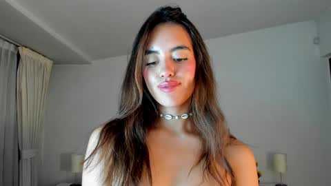 Snapshot of _charlotte_evans_2 chatting on 14, 2, 2025 Charlote online show from 14, 2, 2025