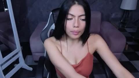 Snapshot of _charlottee_b chatting on 21, 3, 2026 _charlottee_b online show from 21, 3, 2026