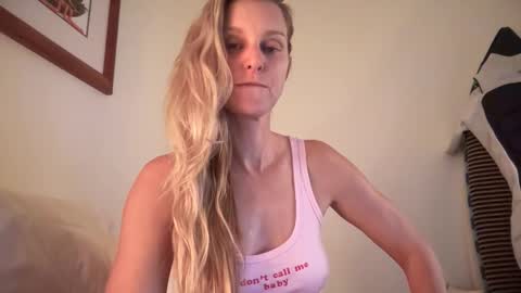 Chelsea xo online show from 15, 12, 2025