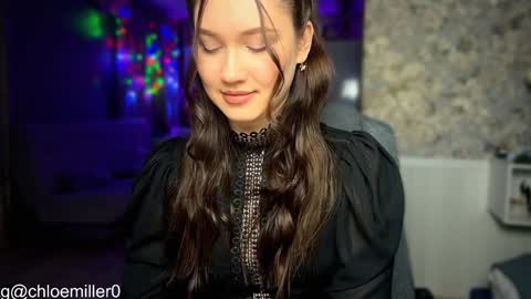 _chloe_miller_ online show from 27, 1, 2025