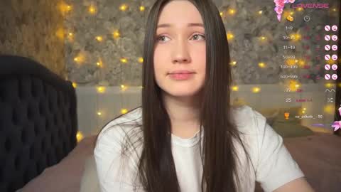 _chloe_miller_ online show from 5, 3, 2025