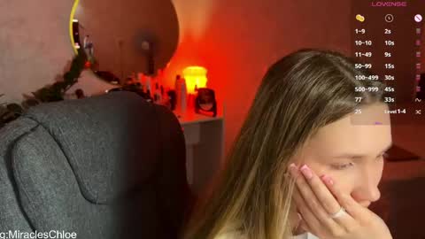 Snapshot of _chloe_miller_ chatting on 18, 5, 2026 _chloe_miller_ online show from 18, 5, 2026