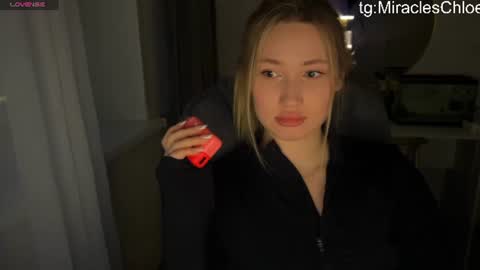 Snapshot of _chloe_miller_ chatting on 16, 7, 2026 _chloe_miller_ online show from 16, 7, 2026