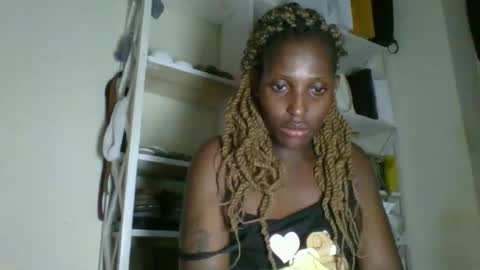 Snapshot of _clara01 chatting on 7, 5, 2026 clara online show from 7, 5, 2026
