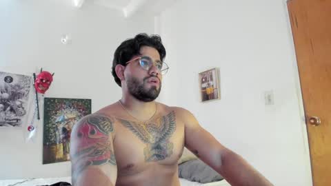Snapshot of _coddy_ chatting on 10, 1, 2025 coddy nolove online show from 10, 1, 2025