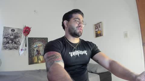 Snapshot of _coddy_ chatting on 12, 1, 2025 coddy nolove online show from 12, 1, 2025