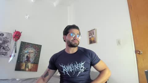 Snapshot of _coddy_ chatting on 15, 1, 2025 coddy nolove online show from 15, 1, 2025