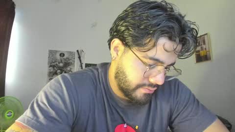 Snapshot of _coddy_ chatting on 4, 2, 2025 coddy nolove online show from 4, 2, 2025