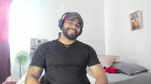 Snapshot of _coddy_ chatting on 15, 2, 2025 coddy nolove online show from 15, 2, 2025