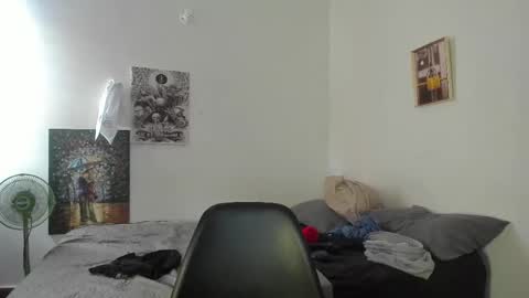Snapshot of _coddy_ chatting on 11, 3, 2025 coddy nolove online show from 11, 3, 2025