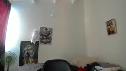 Snapshot of _coddy_ chatting on 12, 3, 2025 coddy nolove online show from 12, 3, 2025