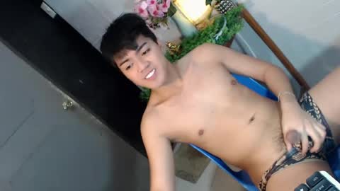 Snapshot of _cumwithrussel chatting on 16, 7, 2026 Russ online show from 16, 7, 2026