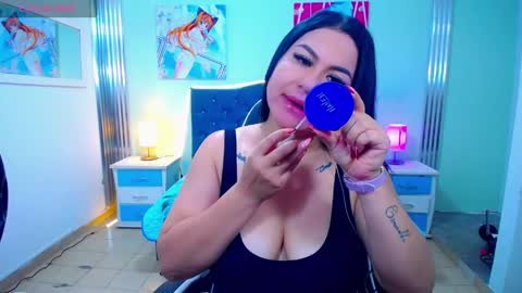 Snapshot of _curvy_mature_ chatting on 7, 6, 2026 _curvy_mature_ online show from 7, 6, 2026