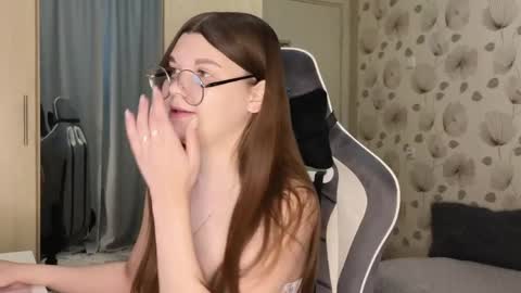Snapshot of _cute_ice chatting on 14, 5, 2026 _cute_ice online show from 14, 5, 2026