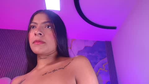 Snapshot of _diionne chatting on 1, 5, 2026 Dione online show from 1, 5, 2026