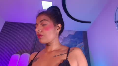 Snapshot of _diionne chatting on 2, 6, 2026 Dione online show from 2, 6, 2026