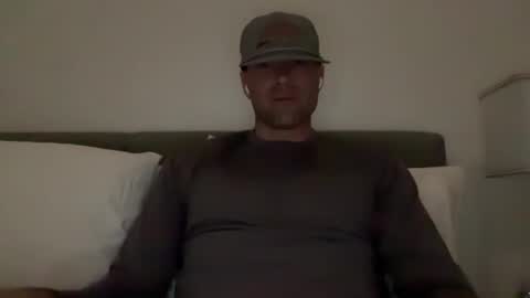 Snapshot of _dirty_daddy_1 chatting on 16, 12, 2024 dirtydaddy1 online show from 16, 12, 2024