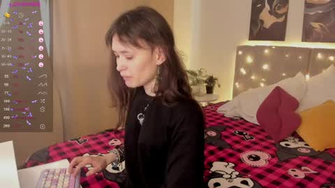 _emily__strike_ online show from 1, 4, 2026