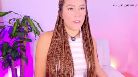 Snapshot of _emilymoon_x chatting on 15, 7, 2026 Emi online show from 15, 7, 2026