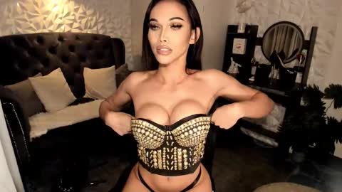 GODDESS SAMIRA online show from 12, 2, 2026