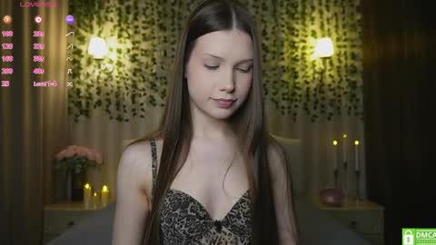 Snapshot of _eva_lee chatting on 25, 4, 2026 Alice online show from 25, 4, 2026