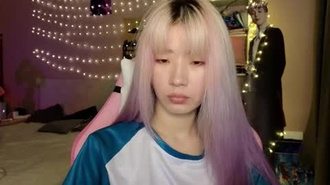 EveEva online show from 4, 2, 2026