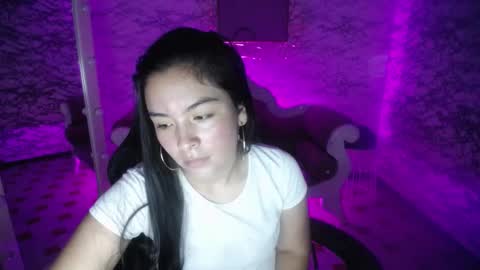 _evelyn_v online show from 30, 1, 2025