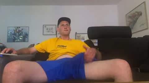 Snapshot of _fickerr chatting on 19, 7, 2026 _fickerr online show from 19, 7, 2026
