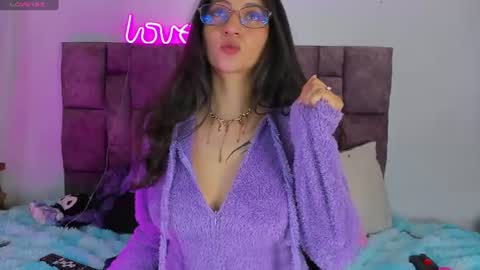 Snapshot of _gabbyx_ chatting on 9, 6, 2026 Gabby online show from 9, 6, 2026