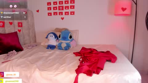 Snapshot of _giovaa_ chatting on 16, 2, 2025 G I O V A online show from 16, 2, 2025