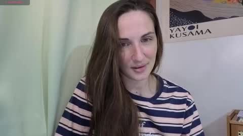 Goddess Aurora online show from 17, 11, 2025