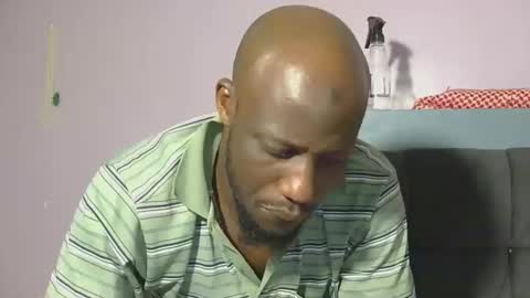 Snapshot of _hairlyboy chatting on 27, 10, 2025 _hairlyboy online show from 27, 10, 2025