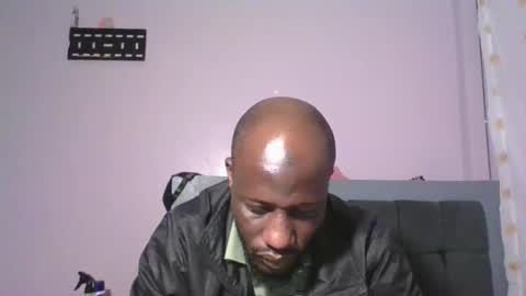 Snapshot of _hairlyboy chatting on 13, 11, 2025 _hairlyboy online show from 13, 11, 2025