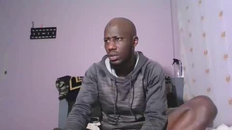 Snapshot of _hairlyboy chatting on 16, 11, 2025 _hairlyboy online show from 16, 11, 2025