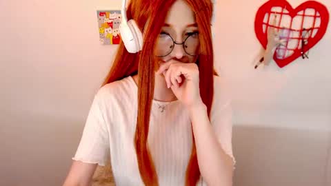 Snapshot of _hanna_moon_ chatting on 8, 7, 2026 Hannaolotl online show from 8, 7, 2026