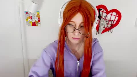 Snapshot of _hanna_moon_ chatting on 27, 7, 2026 Hannaolotl online show from 27, 7, 2026