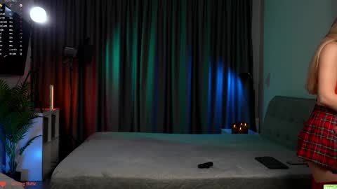 Snapshot of _healing_hottie_ chatting on 11, 5, 2026 Veronica online show from 11, 5, 2026