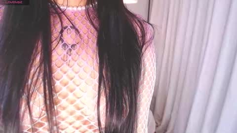 Bee. online show from 9, 3, 2026