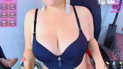 Snapshot of _honey1_ chatting on 6, 11, 2025 Honey online show from 6, 11, 2025