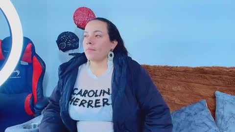 Snapshot of _honey1_ chatting on 16, 11, 2025 Honey online show from 16, 11, 2025