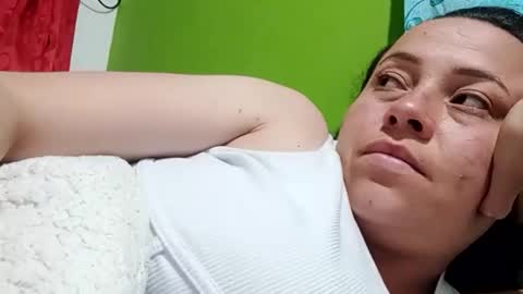 Snapshot of _honey1_ chatting on 23, 12, 2025 Honey online show from 23, 12, 2025